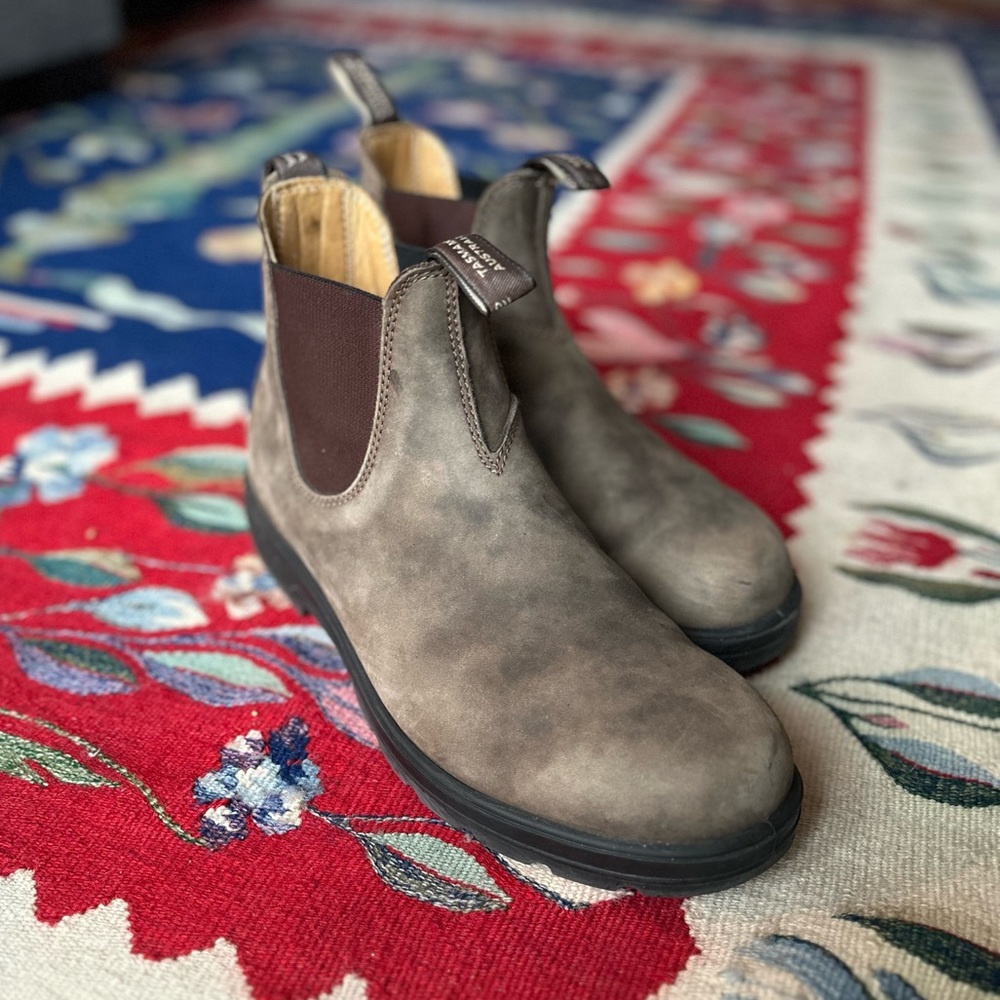 Blundstone leather Chelsea boot men’s size 10 - rustic brown